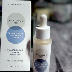 Balance Me - Tri-Molecular Hyaluronic Acid Yarrow Aloe Vera - For All Skin Types